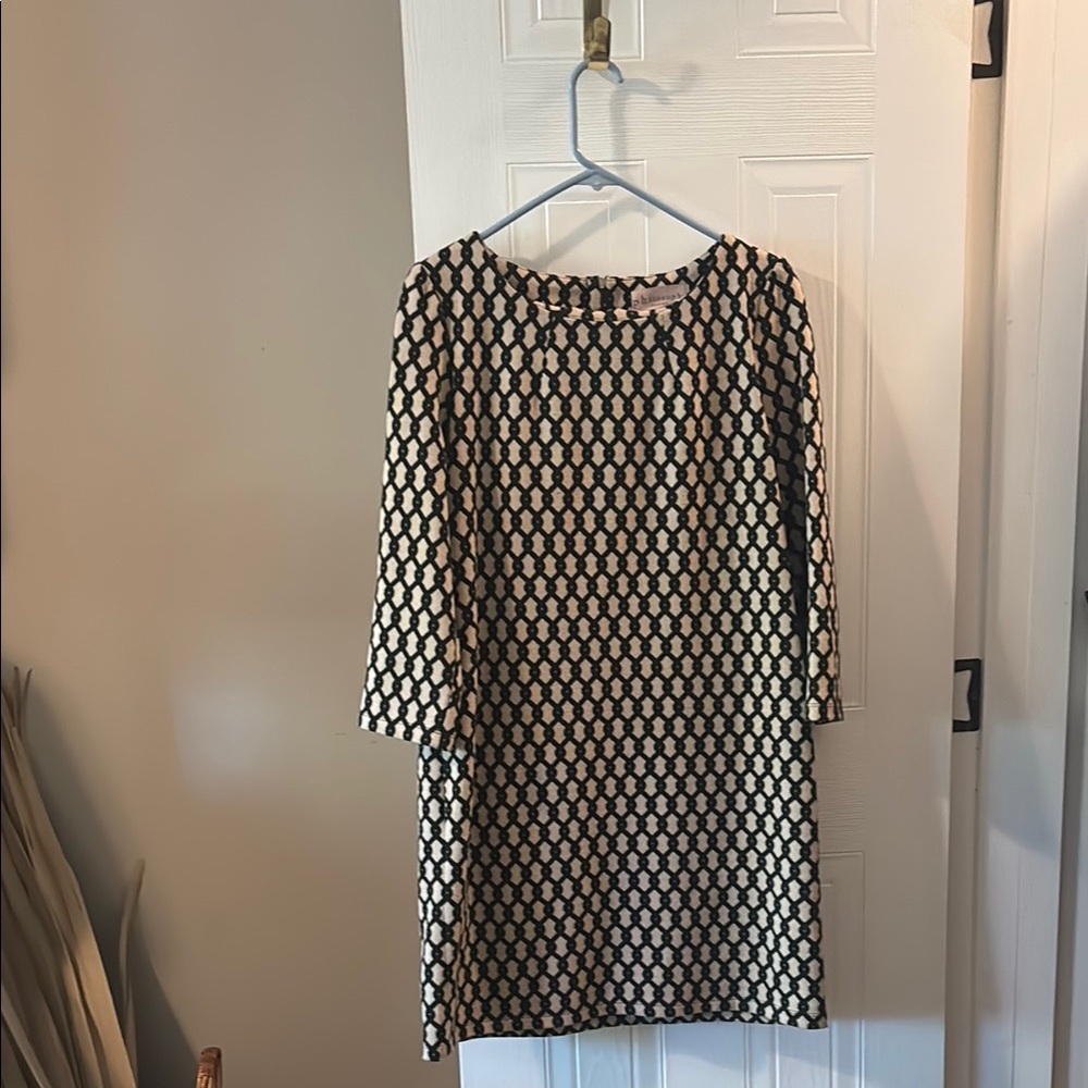 Elegant Black and Beige Patterned Dress